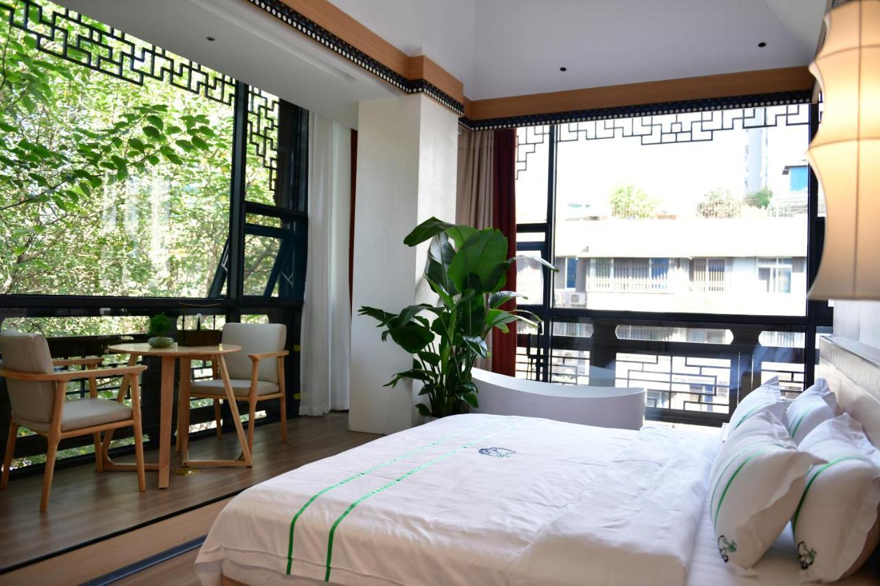 Xishu Garden Inn - Travel Agency Service - Car Rent Service - English Speaking Chengdu Eksteriør billede