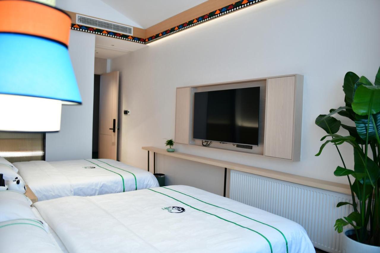 Xishu Garden Inn - Travel Agency Service - Car Rent Service - English Speaking Chengdu Eksteriør billede