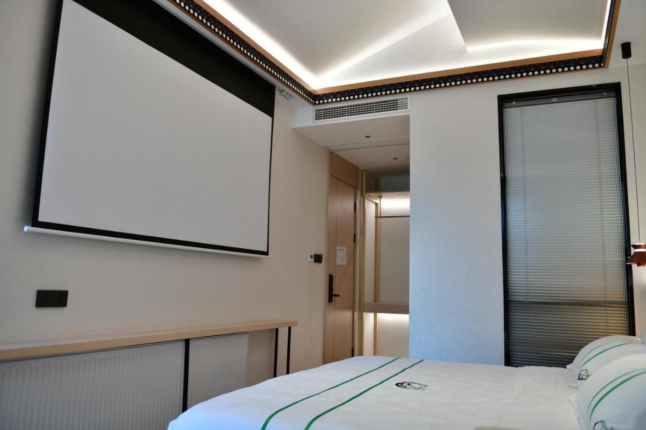 Xishu Garden Inn - Travel Agency Service - Car Rent Service - English Speaking Chengdu Eksteriør billede