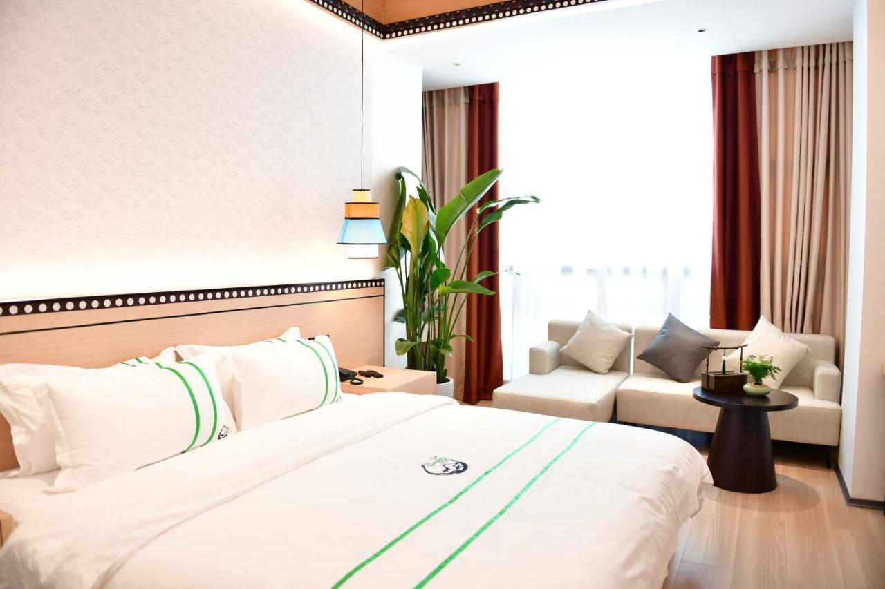 Xishu Garden Inn - Travel Agency Service - Car Rent Service - English Speaking Chengdu Eksteriør billede
