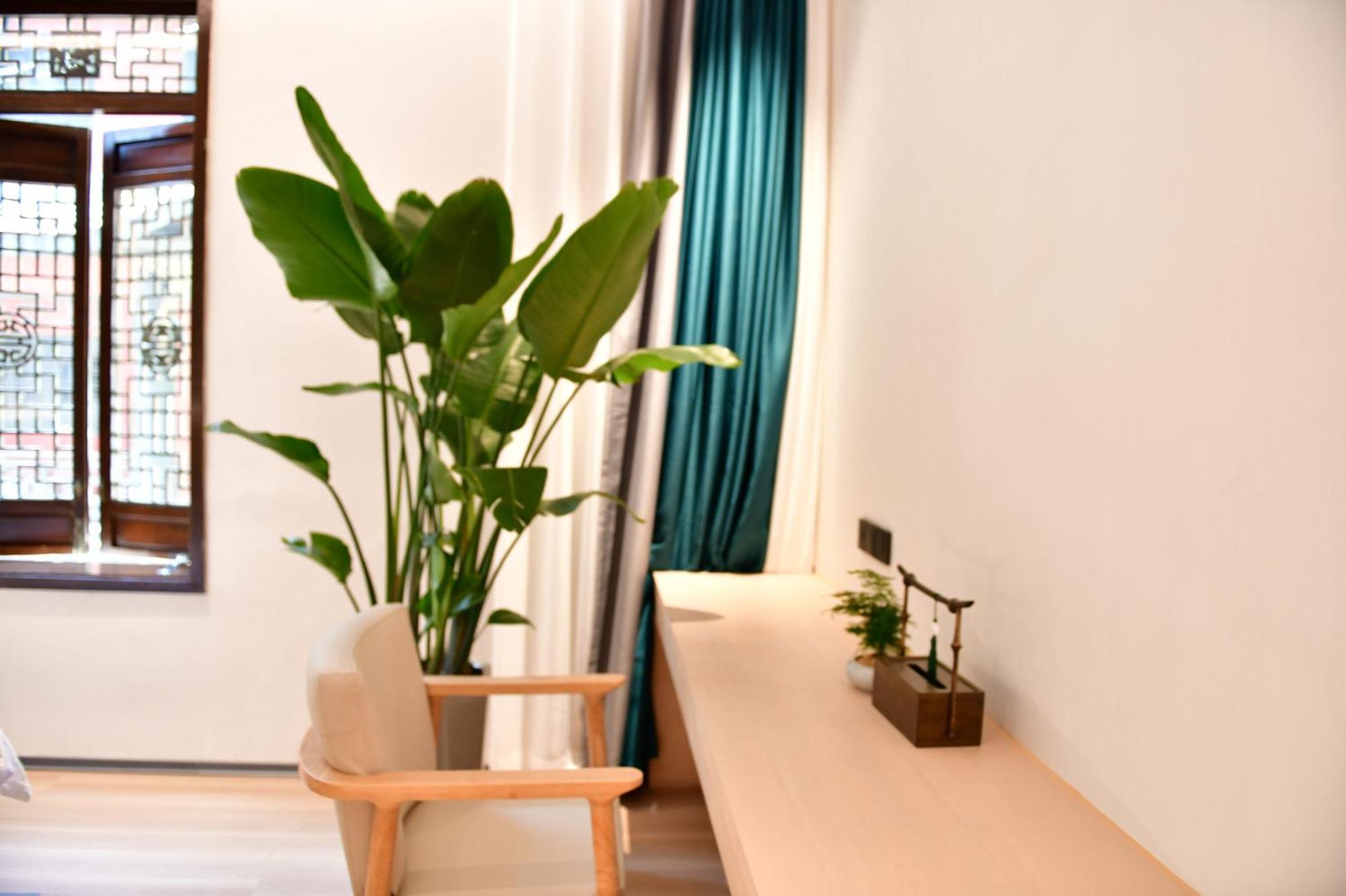 Xishu Garden Inn - Travel Agency Service - Car Rent Service - English Speaking Chengdu Eksteriør billede